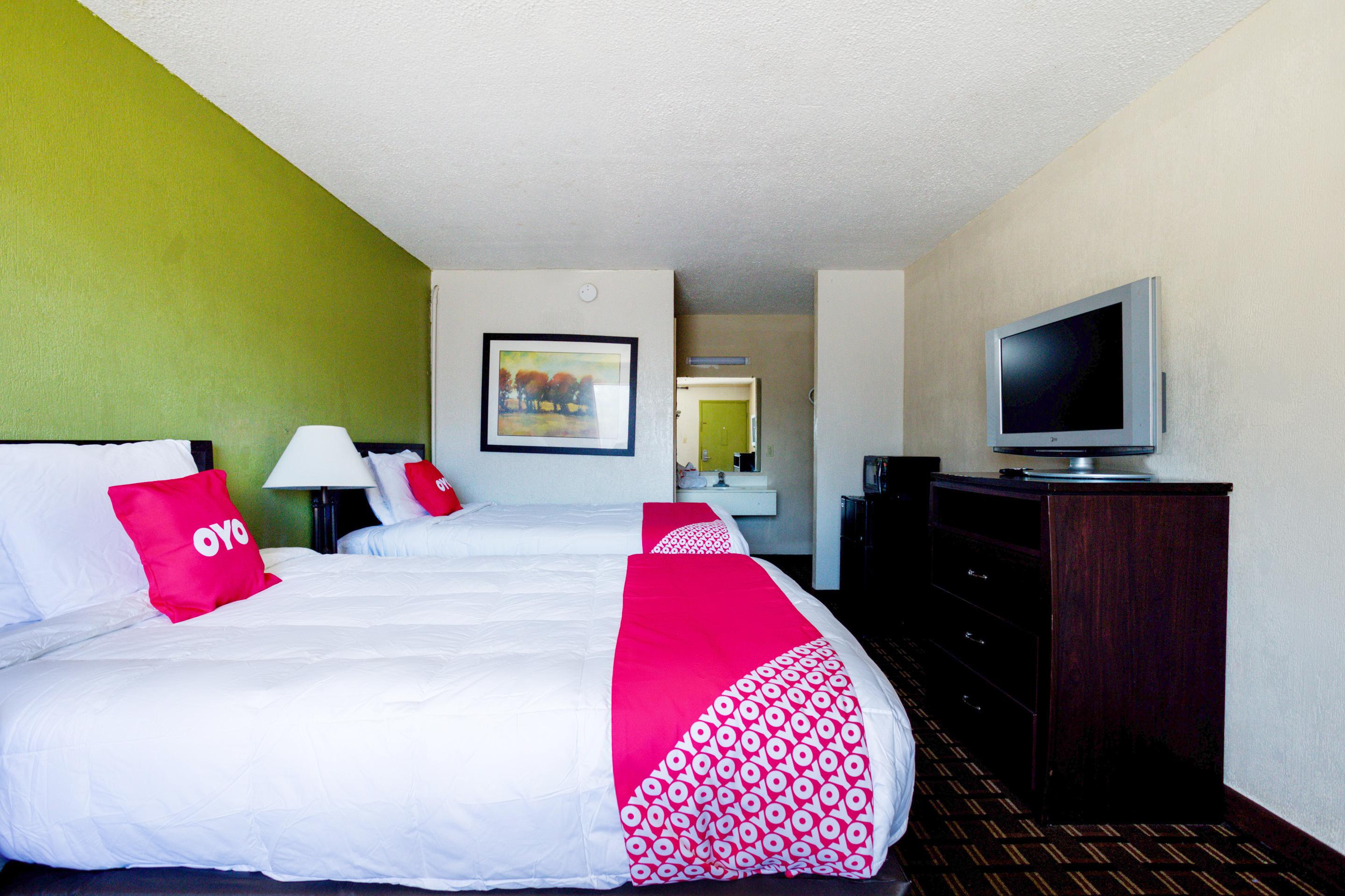 Oyo Hotel Pensacola I-10 & Hwy 29 Ferry Pass Eksteriør bilde