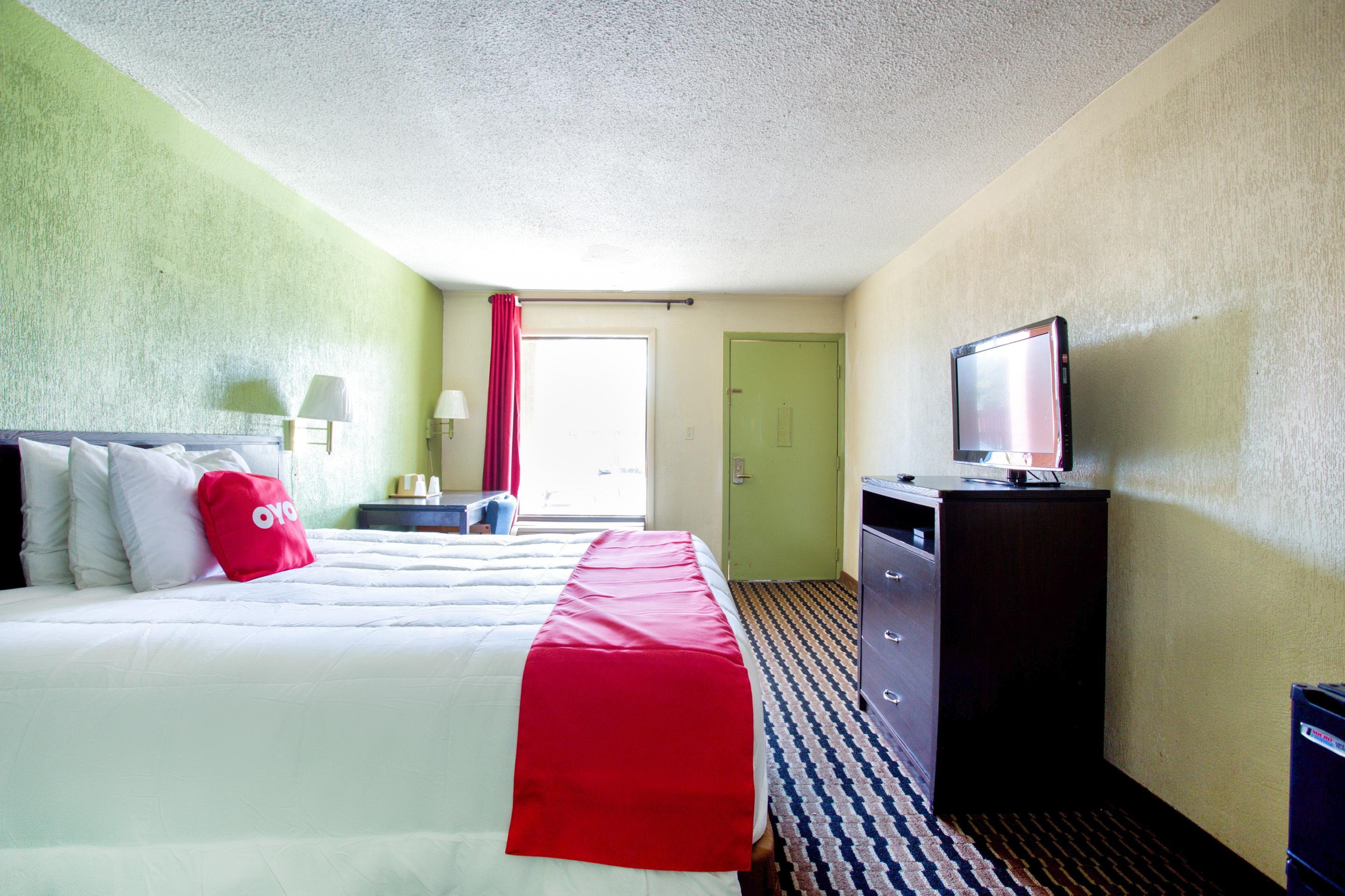 Oyo Hotel Pensacola I-10 & Hwy 29 Ferry Pass Eksteriør bilde