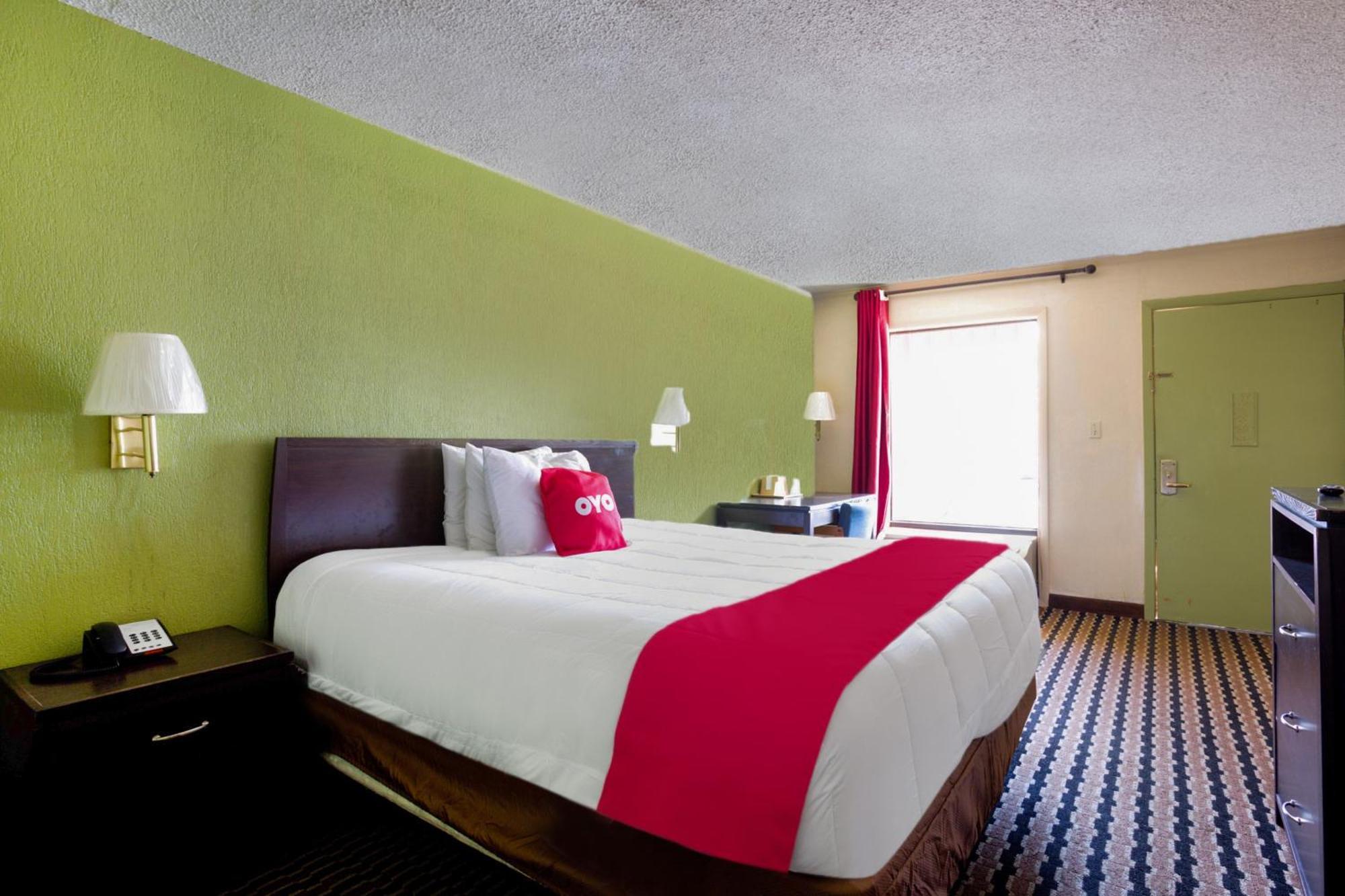 Oyo Hotel Pensacola I-10 & Hwy 29 Ferry Pass Eksteriør bilde